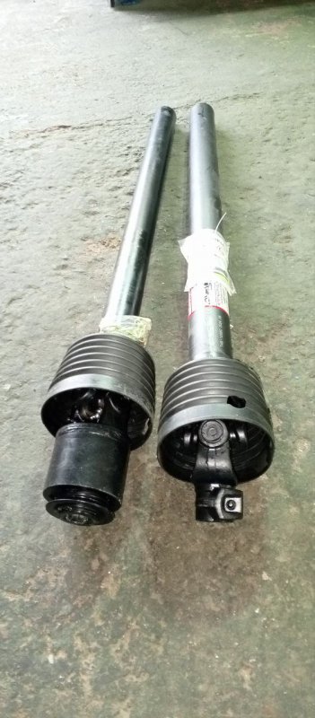 Карданный вал 4-ой серии с храповая (кулачковая) муфта 1200Нм с защитным кожухом 380Нм крестовина 27х74,6